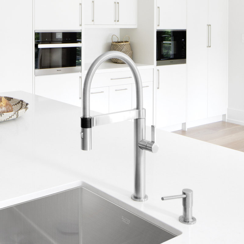 Blanco Culina Mini SemiPro Pull Down Single Handle Kitchen Faucet with